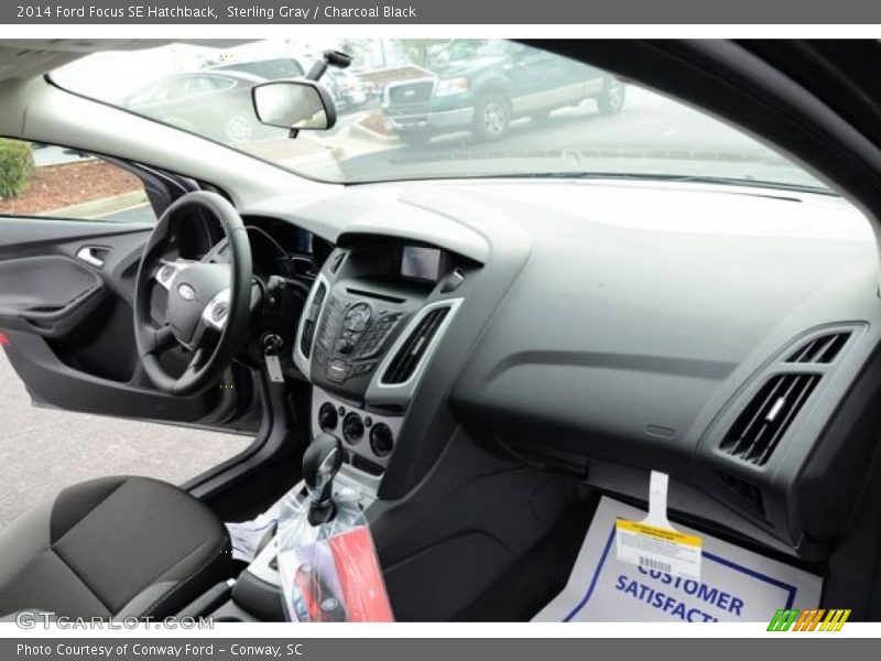 Sterling Gray / Charcoal Black 2014 Ford Focus SE Hatchback