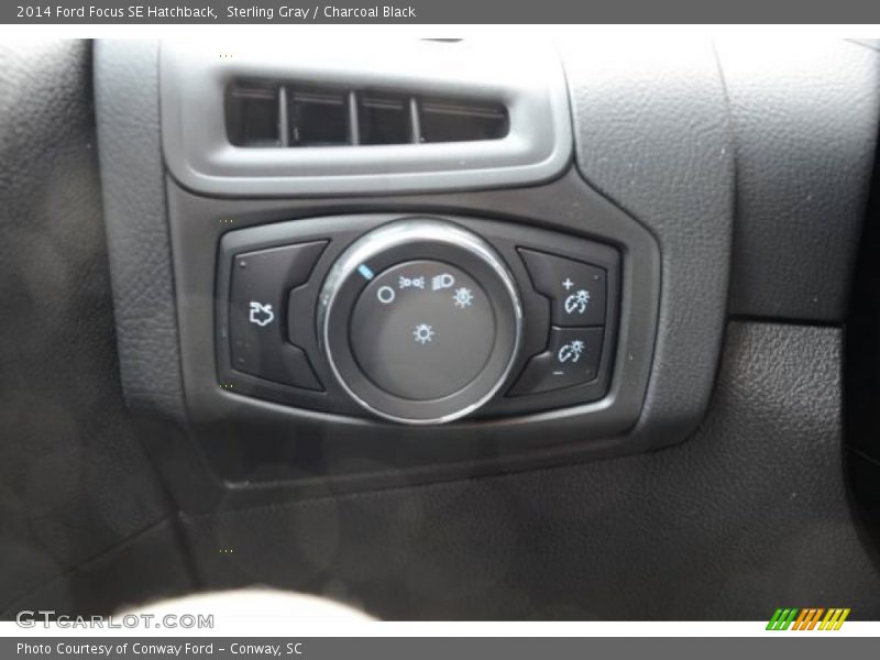 Sterling Gray / Charcoal Black 2014 Ford Focus SE Hatchback
