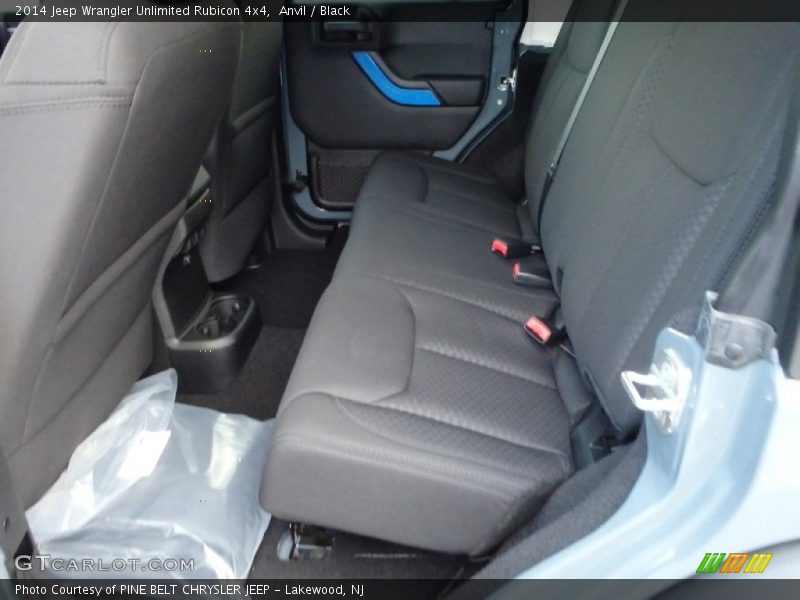 Anvil / Black 2014 Jeep Wrangler Unlimited Rubicon 4x4