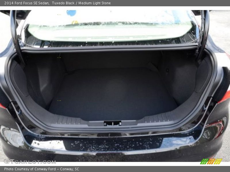 Tuxedo Black / Medium Light Stone 2014 Ford Focus SE Sedan