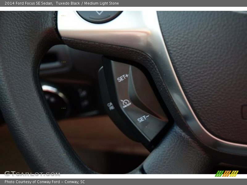 Tuxedo Black / Medium Light Stone 2014 Ford Focus SE Sedan