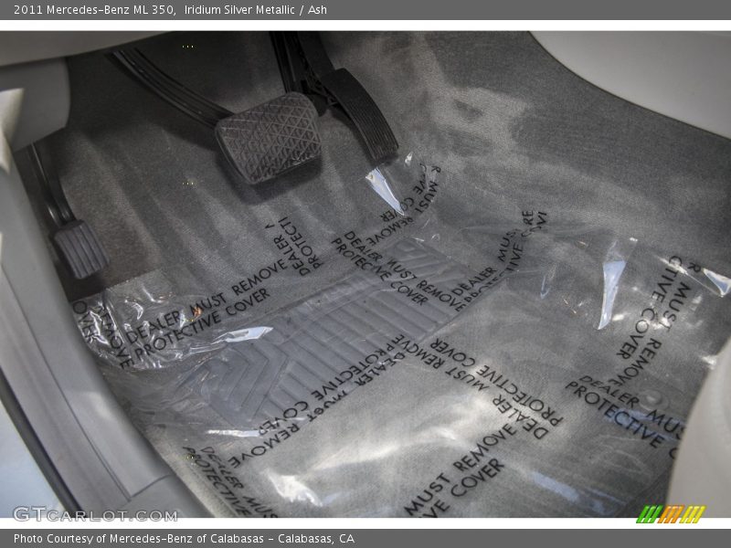 Iridium Silver Metallic / Ash 2011 Mercedes-Benz ML 350