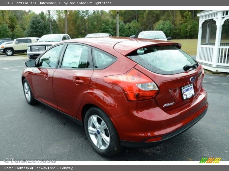 Ruby Red / Medium Light Stone 2014 Ford Focus SE Hatchback