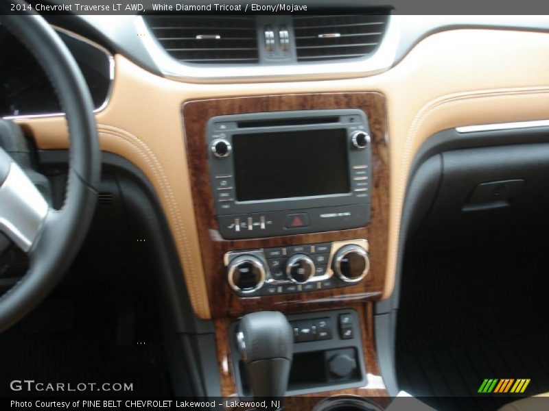 White Diamond Tricoat / Ebony/Mojave 2014 Chevrolet Traverse LT AWD