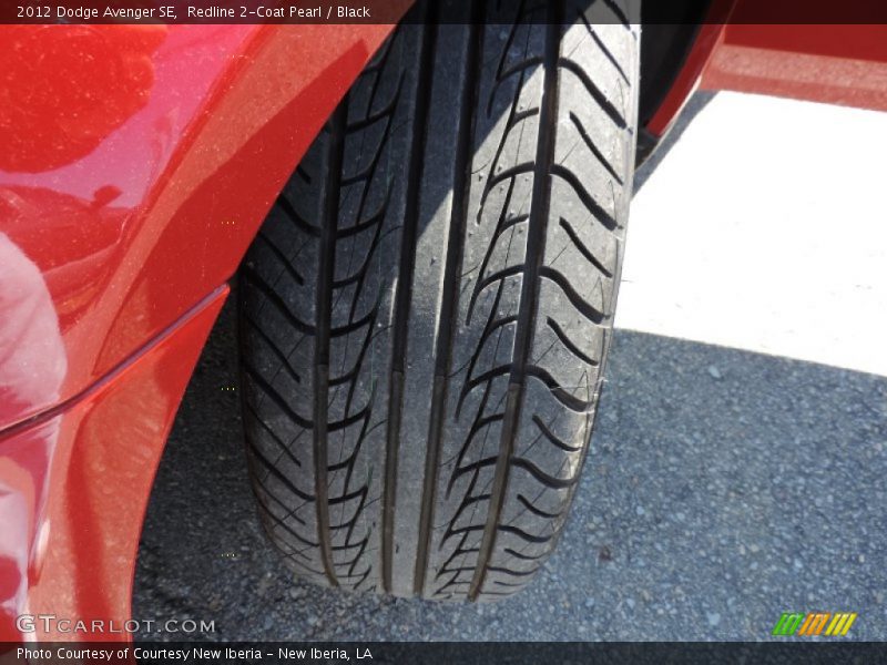 Redline 2-Coat Pearl / Black 2012 Dodge Avenger SE