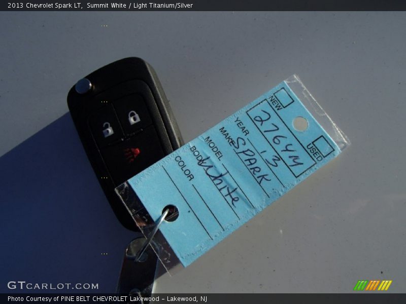 Summit White / Light Titanium/Silver 2013 Chevrolet Spark LT