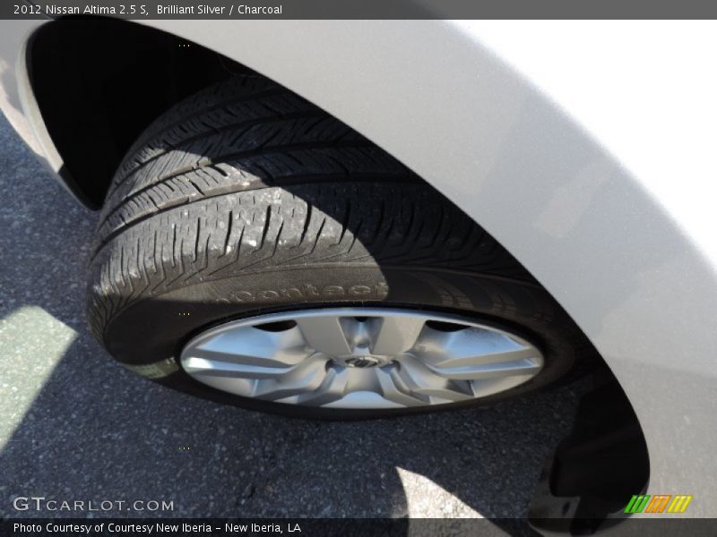 Brilliant Silver / Charcoal 2012 Nissan Altima 2.5 S