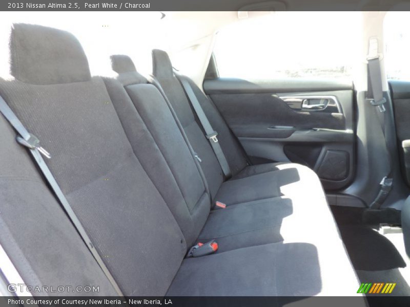 Pearl White / Charcoal 2013 Nissan Altima 2.5