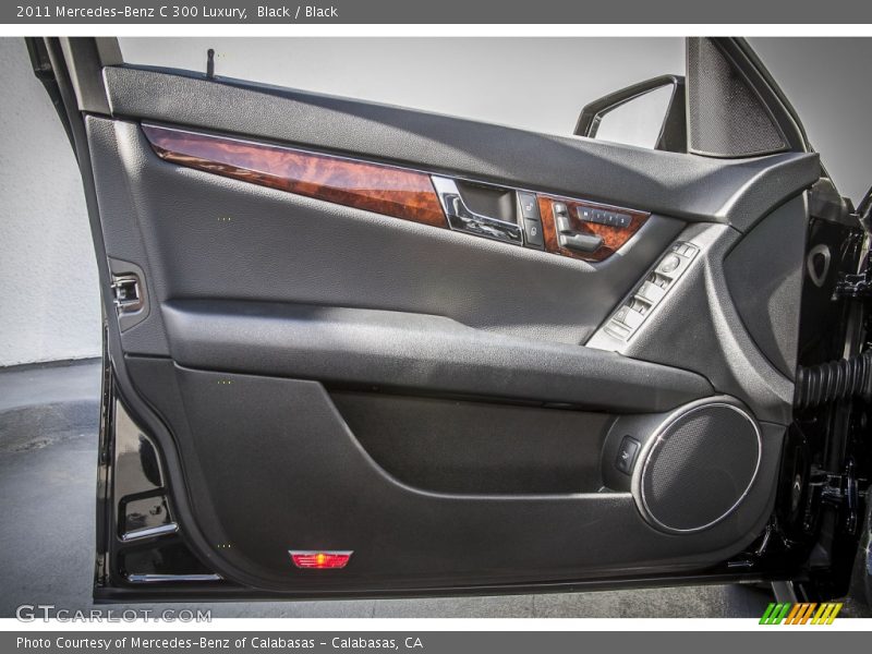Black / Black 2011 Mercedes-Benz C 300 Luxury