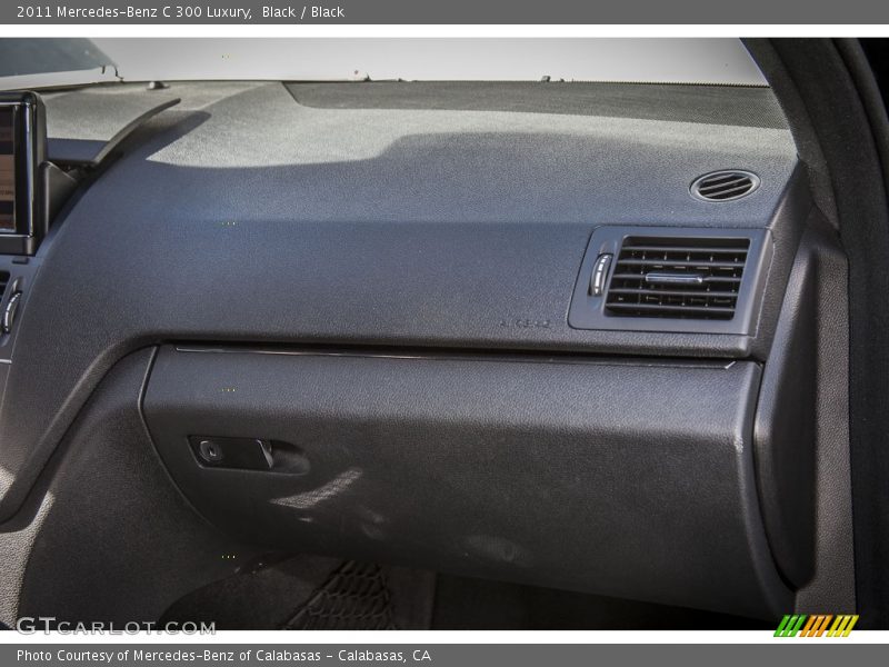 Black / Black 2011 Mercedes-Benz C 300 Luxury