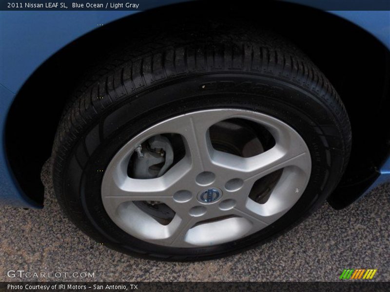Blue Ocean / Light Gray 2011 Nissan LEAF SL