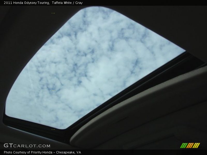 Taffeta White / Gray 2011 Honda Odyssey Touring