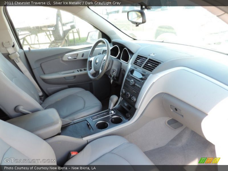 Silver Ice Metallic / Dark Gray/Light Gray 2011 Chevrolet Traverse LS