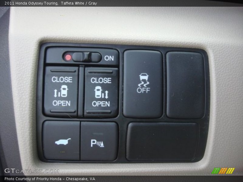 Taffeta White / Gray 2011 Honda Odyssey Touring