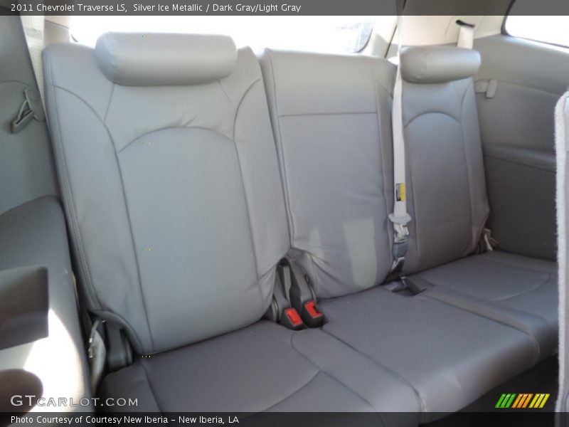 Silver Ice Metallic / Dark Gray/Light Gray 2011 Chevrolet Traverse LS