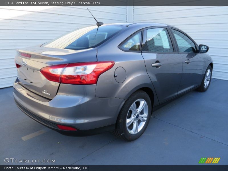 Sterling Gray / Charcoal Black 2014 Ford Focus SE Sedan