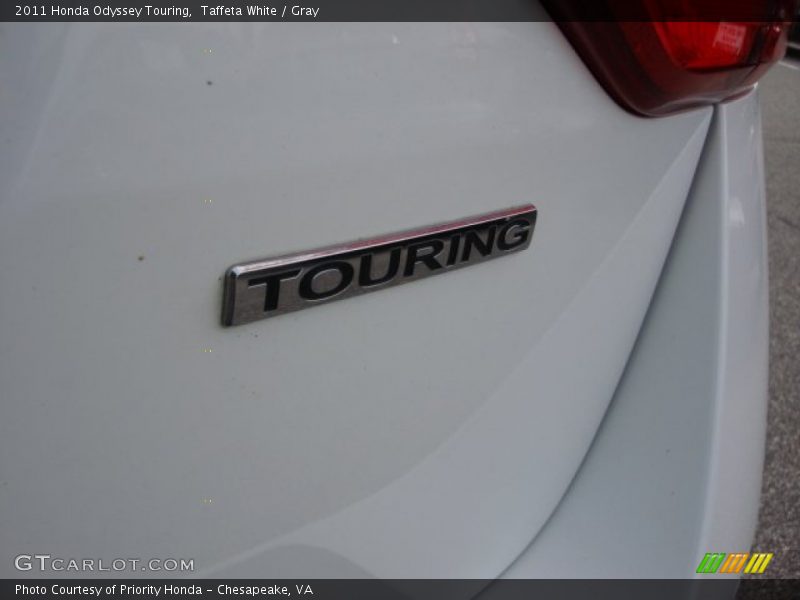 Taffeta White / Gray 2011 Honda Odyssey Touring