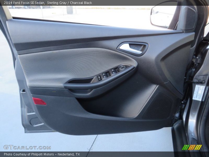 Sterling Gray / Charcoal Black 2014 Ford Focus SE Sedan