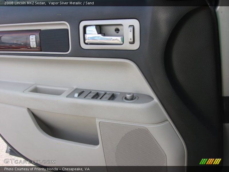 Vapor Silver Metallic / Sand 2008 Lincoln MKZ Sedan