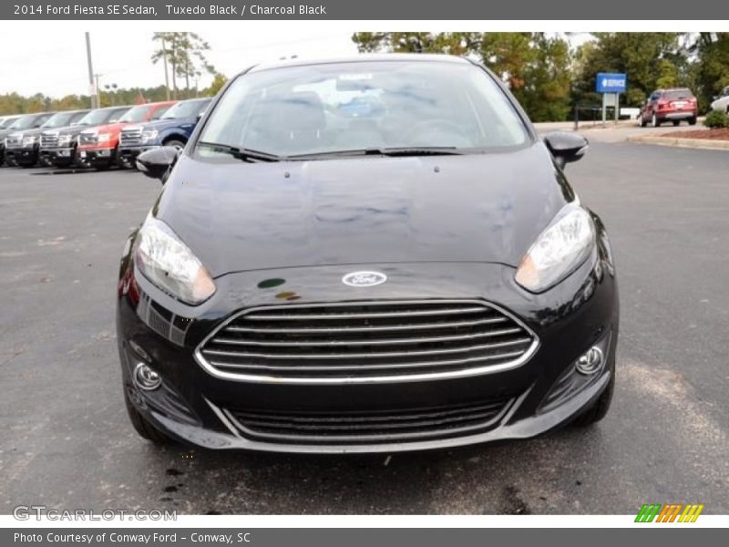 Tuxedo Black / Charcoal Black 2014 Ford Fiesta SE Sedan