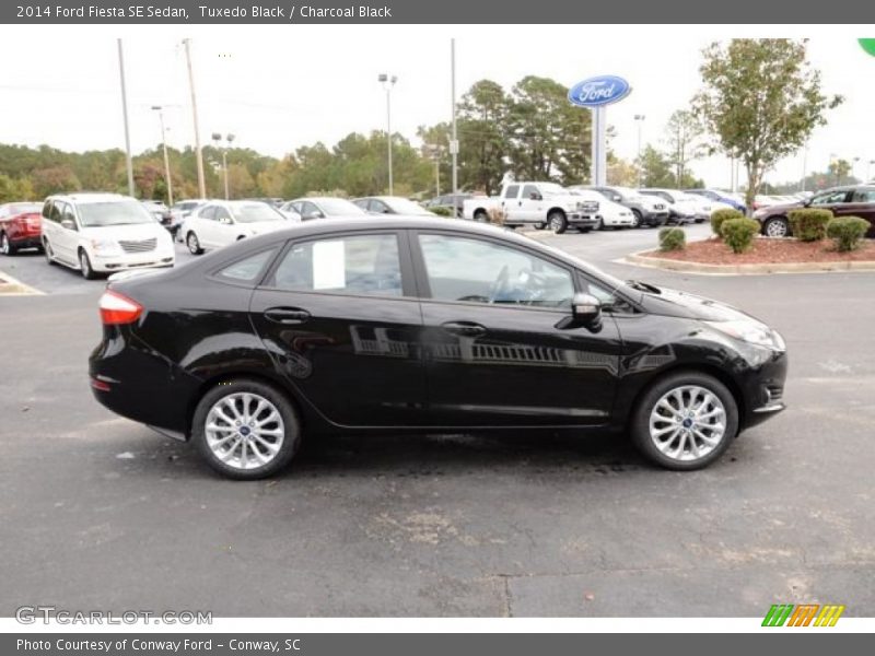 Tuxedo Black / Charcoal Black 2014 Ford Fiesta SE Sedan