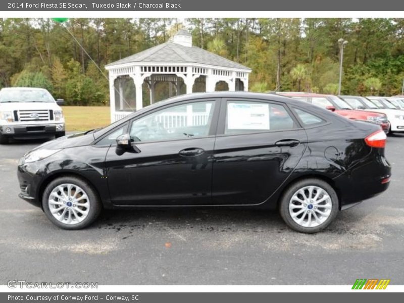 Tuxedo Black / Charcoal Black 2014 Ford Fiesta SE Sedan