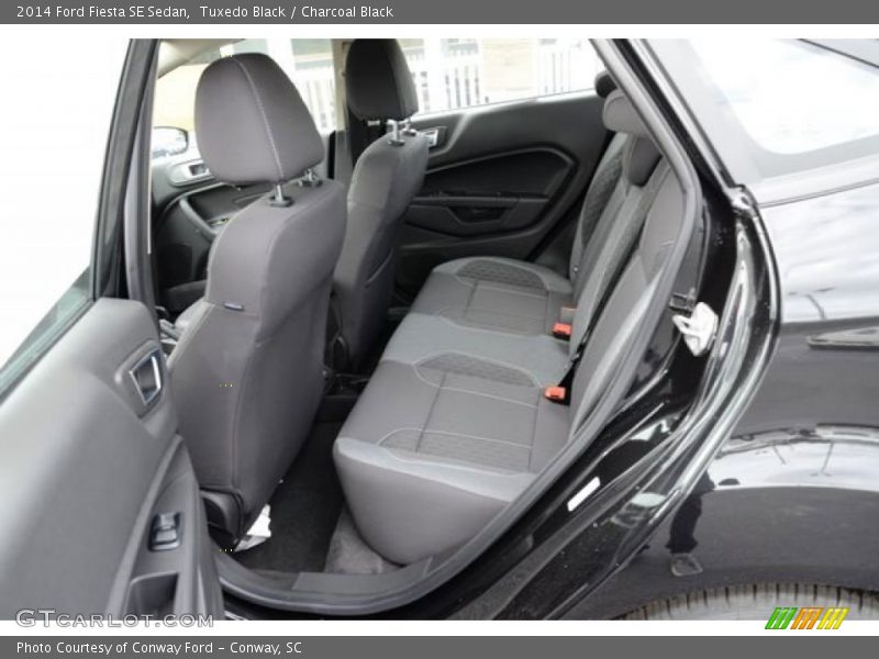 Tuxedo Black / Charcoal Black 2014 Ford Fiesta SE Sedan