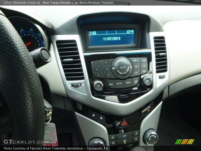 Blue Topaz Metallic / Jet Black/Medium Titanium 2012 Chevrolet Cruze LS