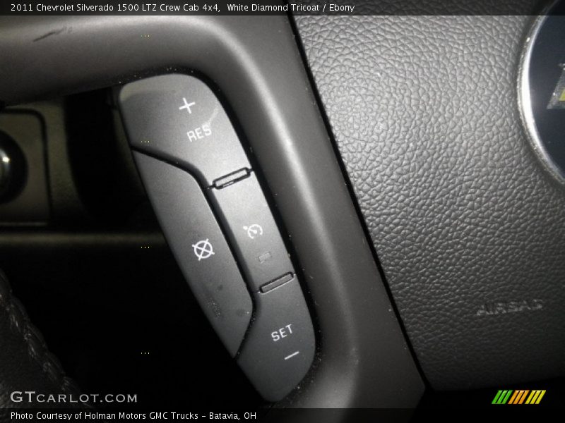 White Diamond Tricoat / Ebony 2011 Chevrolet Silverado 1500 LTZ Crew Cab 4x4