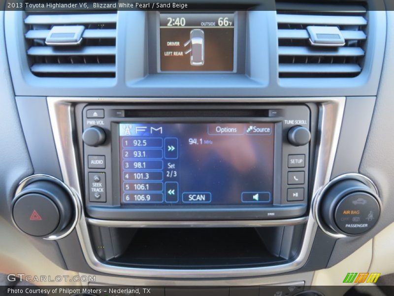 Blizzard White Pearl / Sand Beige 2013 Toyota Highlander V6