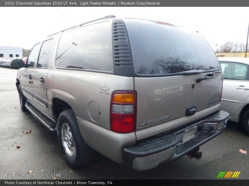 Light Pewter Metallic / Medium Gray/Neutral 2002 Chevrolet Suburban 1500 LT 4x4