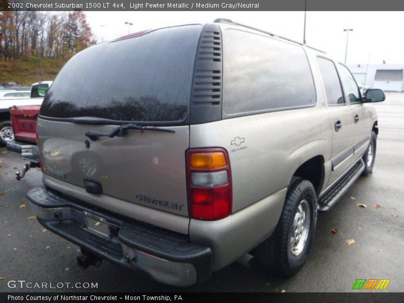 Light Pewter Metallic / Medium Gray/Neutral 2002 Chevrolet Suburban 1500 LT 4x4