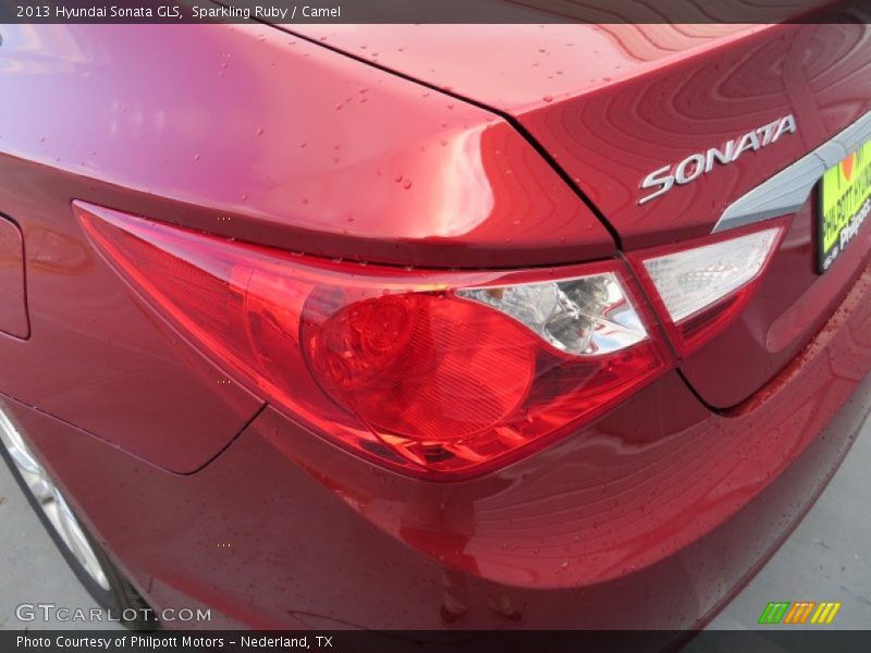 Sparkling Ruby / Camel 2013 Hyundai Sonata GLS