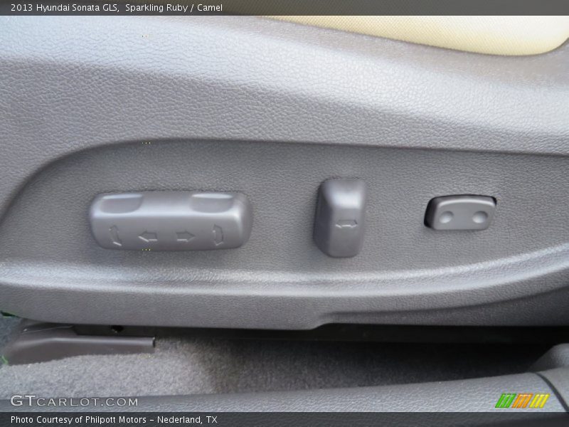 Sparkling Ruby / Camel 2013 Hyundai Sonata GLS