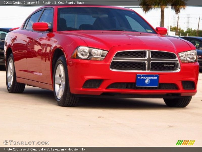 Redline 3-Coat Pearl / Black 2011 Dodge Charger SE