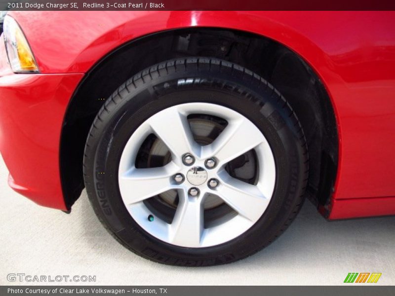 Redline 3-Coat Pearl / Black 2011 Dodge Charger SE
