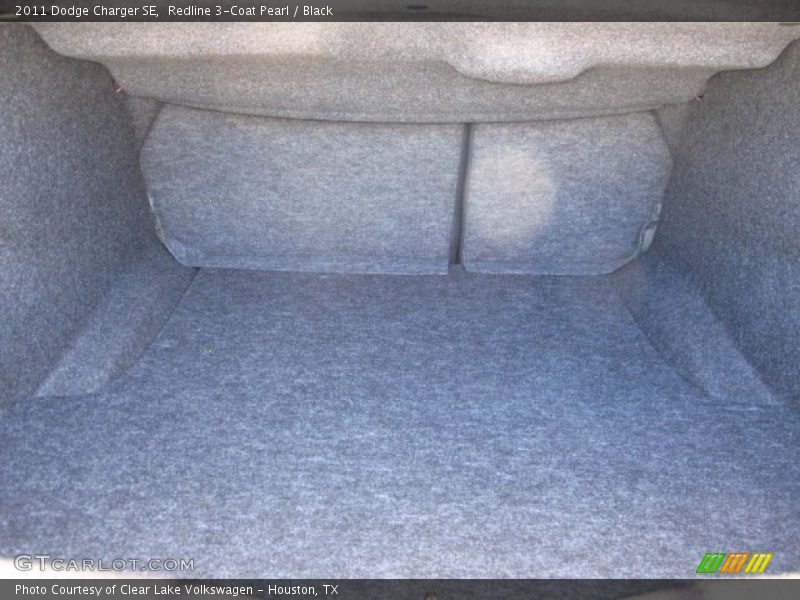 Redline 3-Coat Pearl / Black 2011 Dodge Charger SE