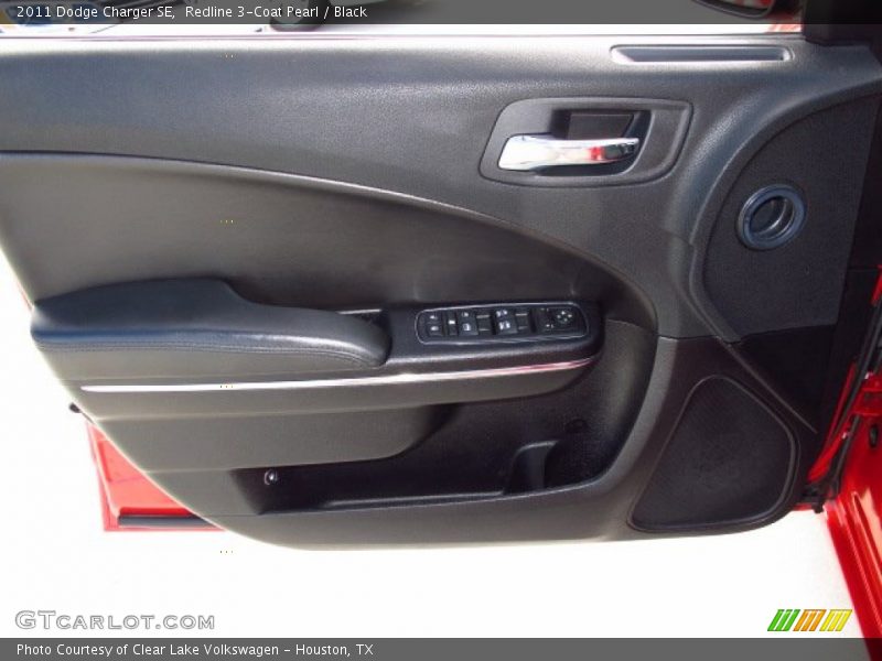 Redline 3-Coat Pearl / Black 2011 Dodge Charger SE