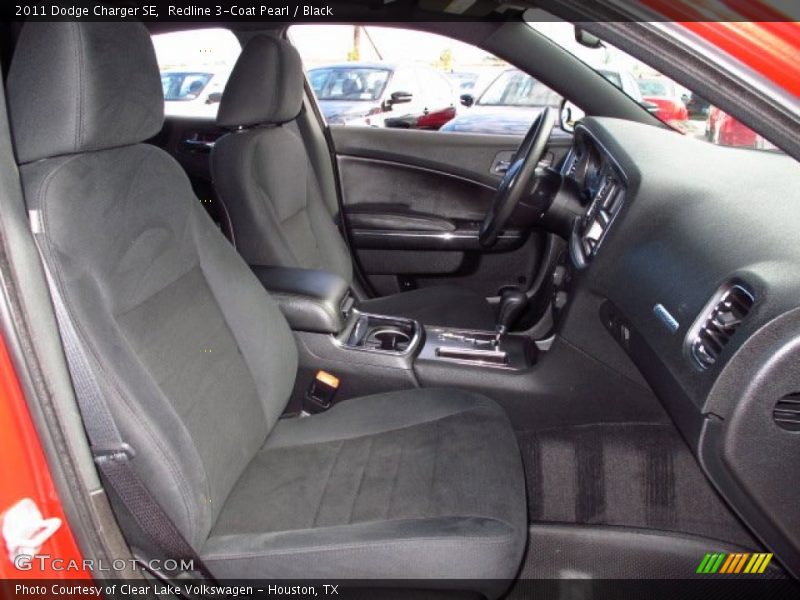 Redline 3-Coat Pearl / Black 2011 Dodge Charger SE