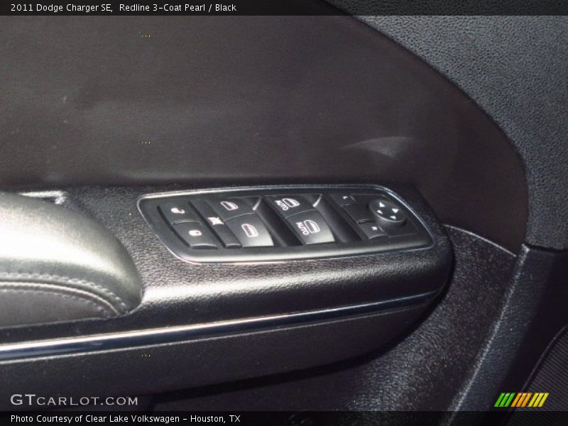 Redline 3-Coat Pearl / Black 2011 Dodge Charger SE