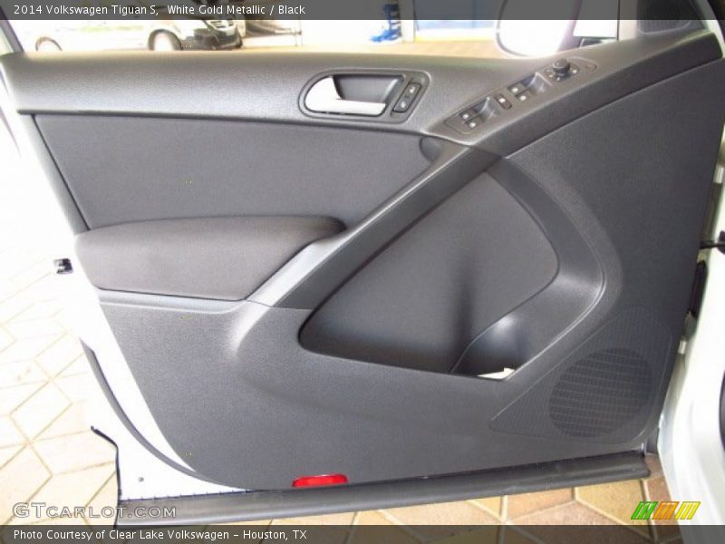 White Gold Metallic / Black 2014 Volkswagen Tiguan S