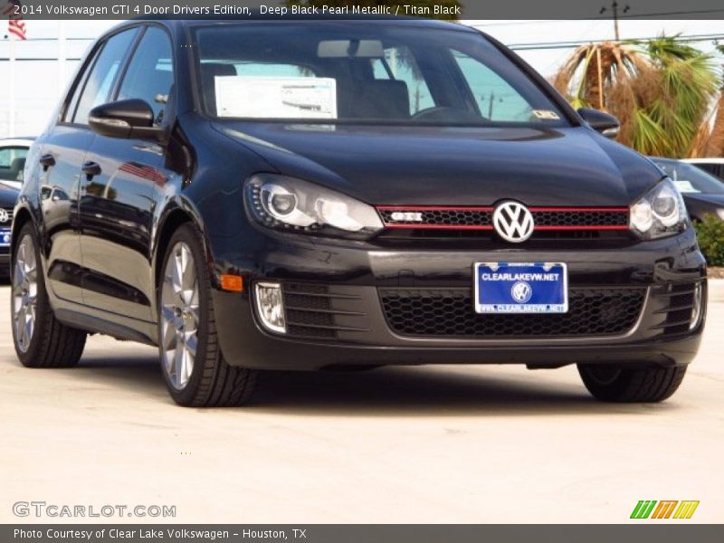 Deep Black Pearl Metallic / Titan Black 2014 Volkswagen GTI 4 Door Drivers Edition
