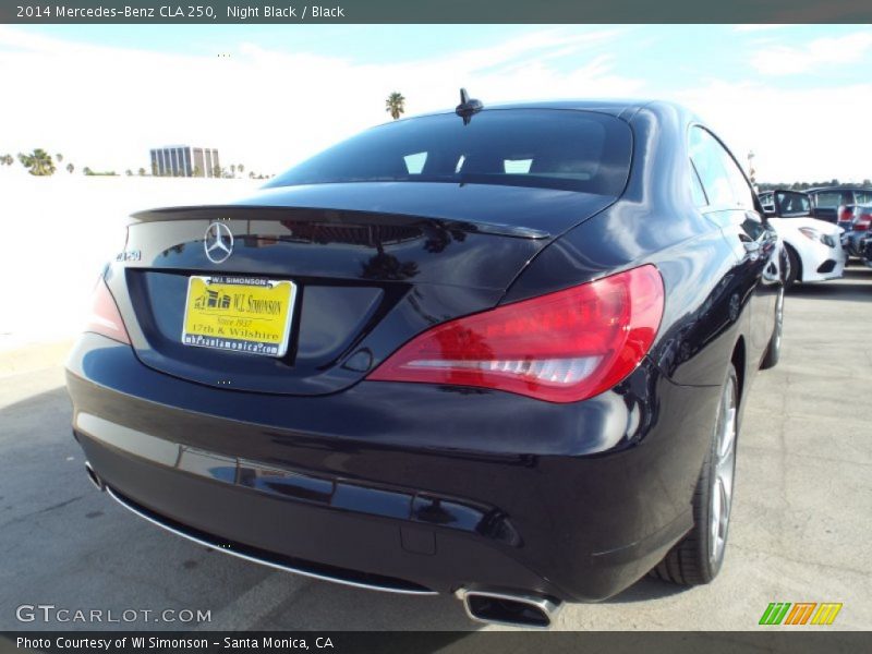 Night Black / Black 2014 Mercedes-Benz CLA 250