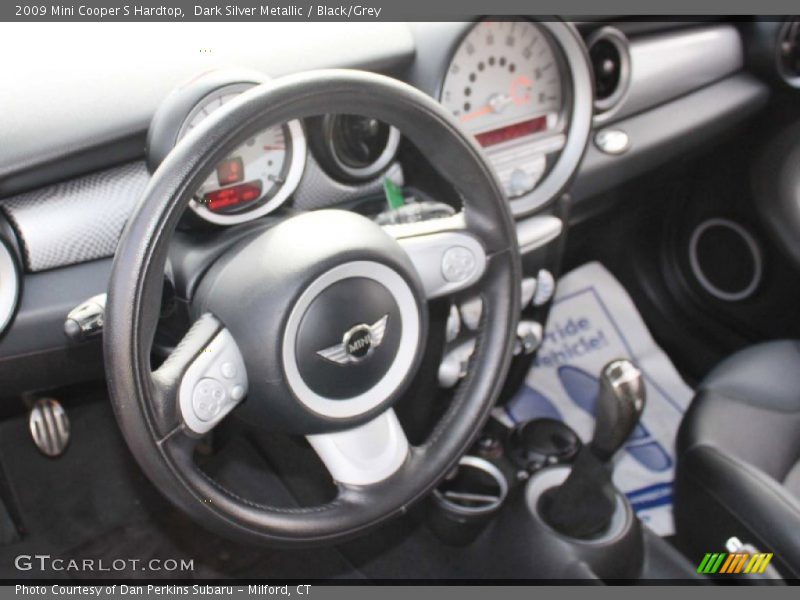 Dark Silver Metallic / Black/Grey 2009 Mini Cooper S Hardtop