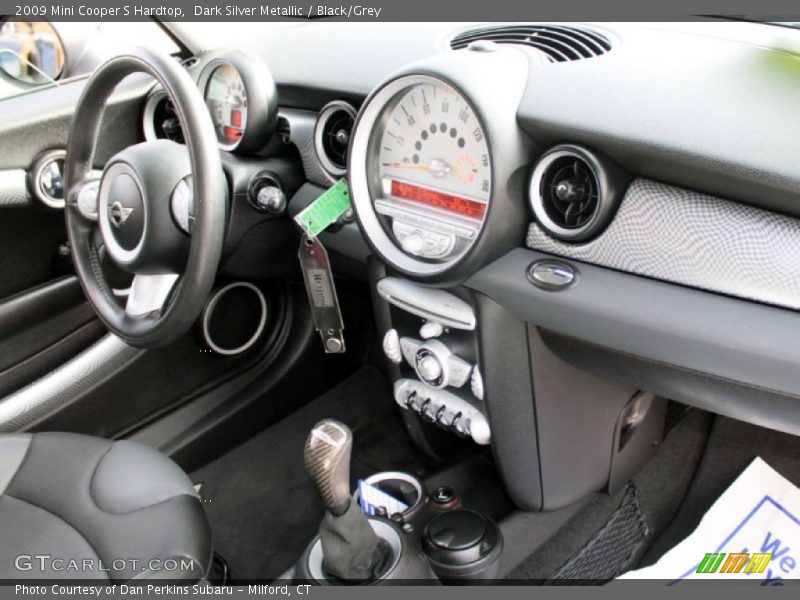 Dark Silver Metallic / Black/Grey 2009 Mini Cooper S Hardtop