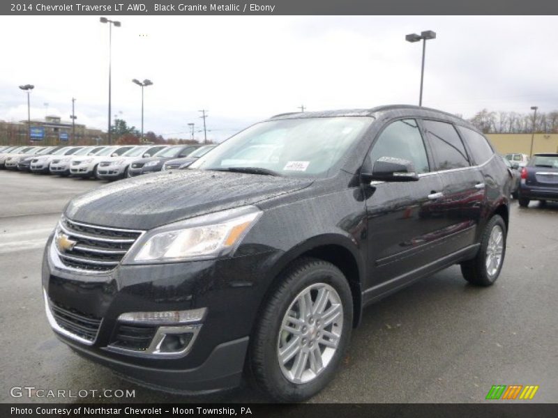 Front 3/4 View of 2014 Traverse LT AWD