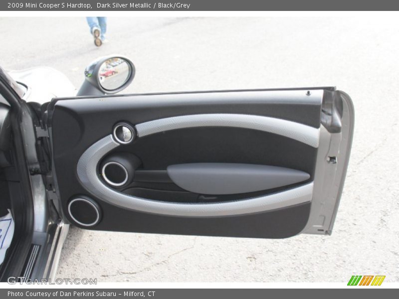 Dark Silver Metallic / Black/Grey 2009 Mini Cooper S Hardtop