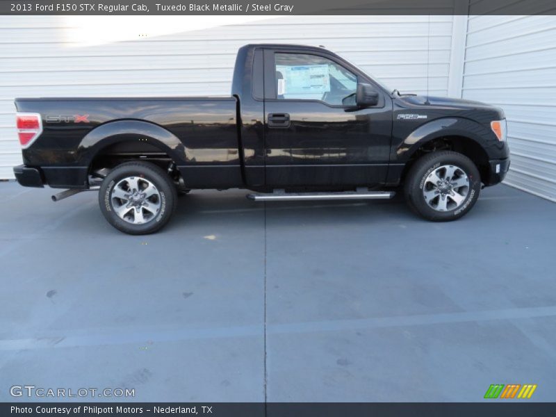 Tuxedo Black Metallic / Steel Gray 2013 Ford F150 STX Regular Cab