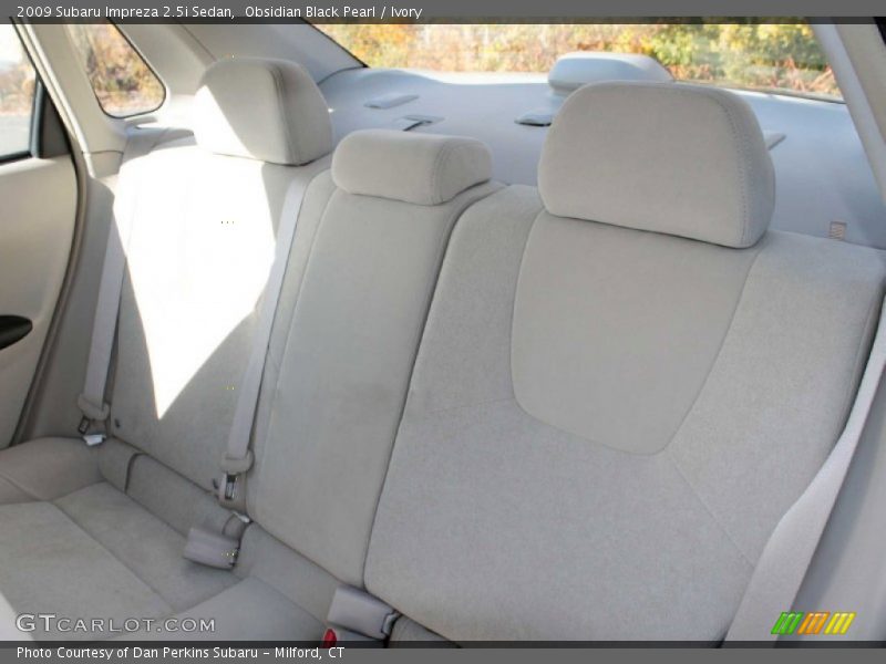 Obsidian Black Pearl / Ivory 2009 Subaru Impreza 2.5i Sedan