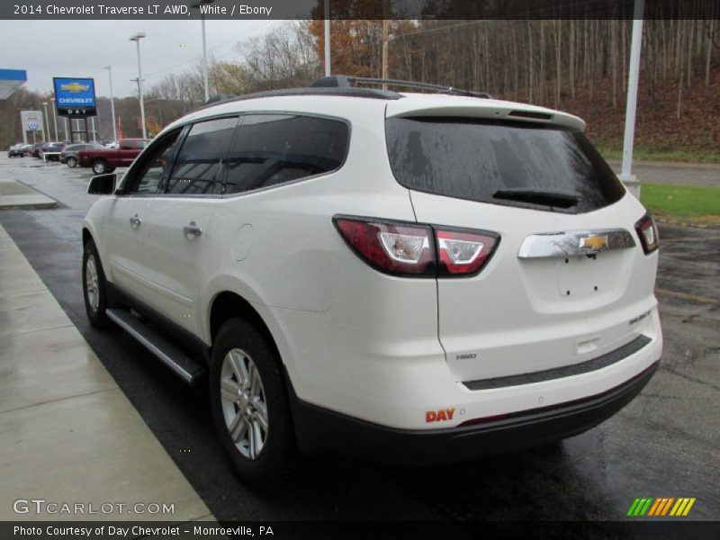 White / Ebony 2014 Chevrolet Traverse LT AWD